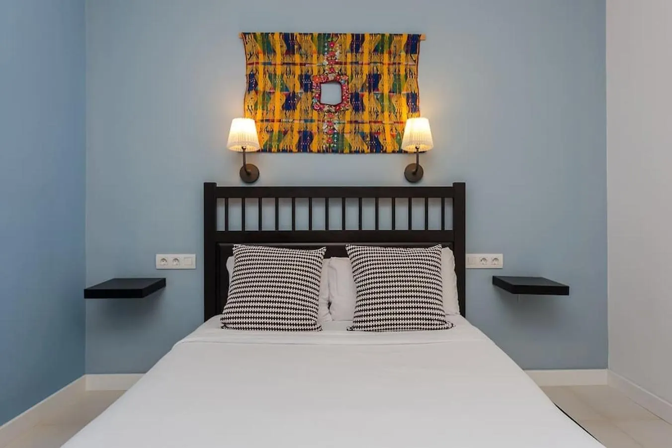 Charming 3 Bdr-2 Bthr In Gracia Apartment Barcelona 0*,  Spain